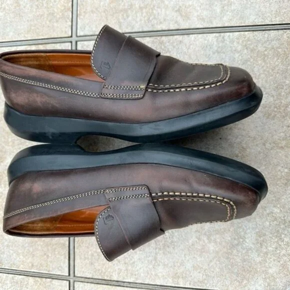 Tod's Women's Brown Leather Driving Loafers